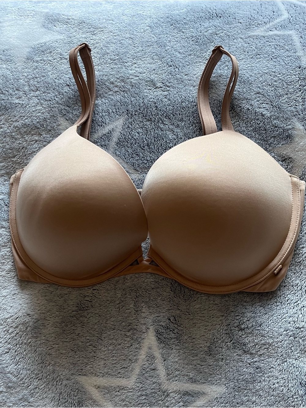 Victoria Secret Very Sexy Push-Up. Nude 34DDD
